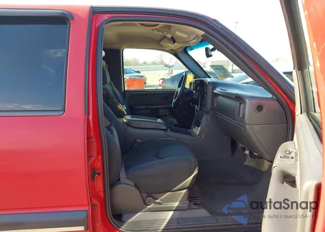 2004 Chevrolet Avalanche 1500 z USA, uszkodzony, nr VIN 3GNEC12T24G120790